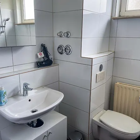Bookandstay24 Com 2 Zimmerwohnung Mit Balkon, Kueche Und Parkplatz-10 Dietzenbach